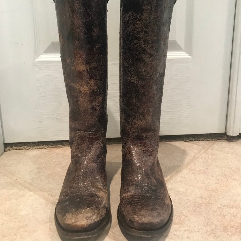 FRYE Melissa Button Boot Distressed Women SIZE 7